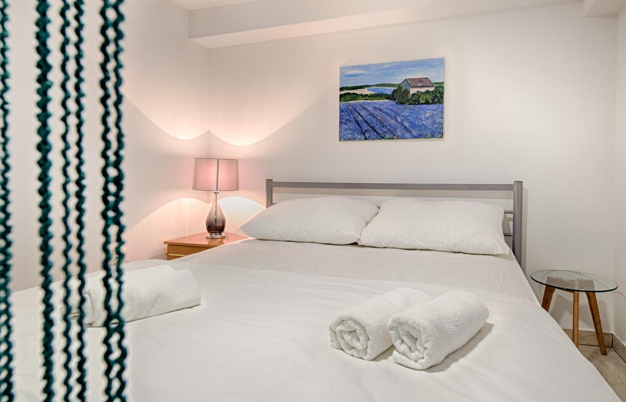 Cezar Luxury Apartment Omis Bagian luar foto